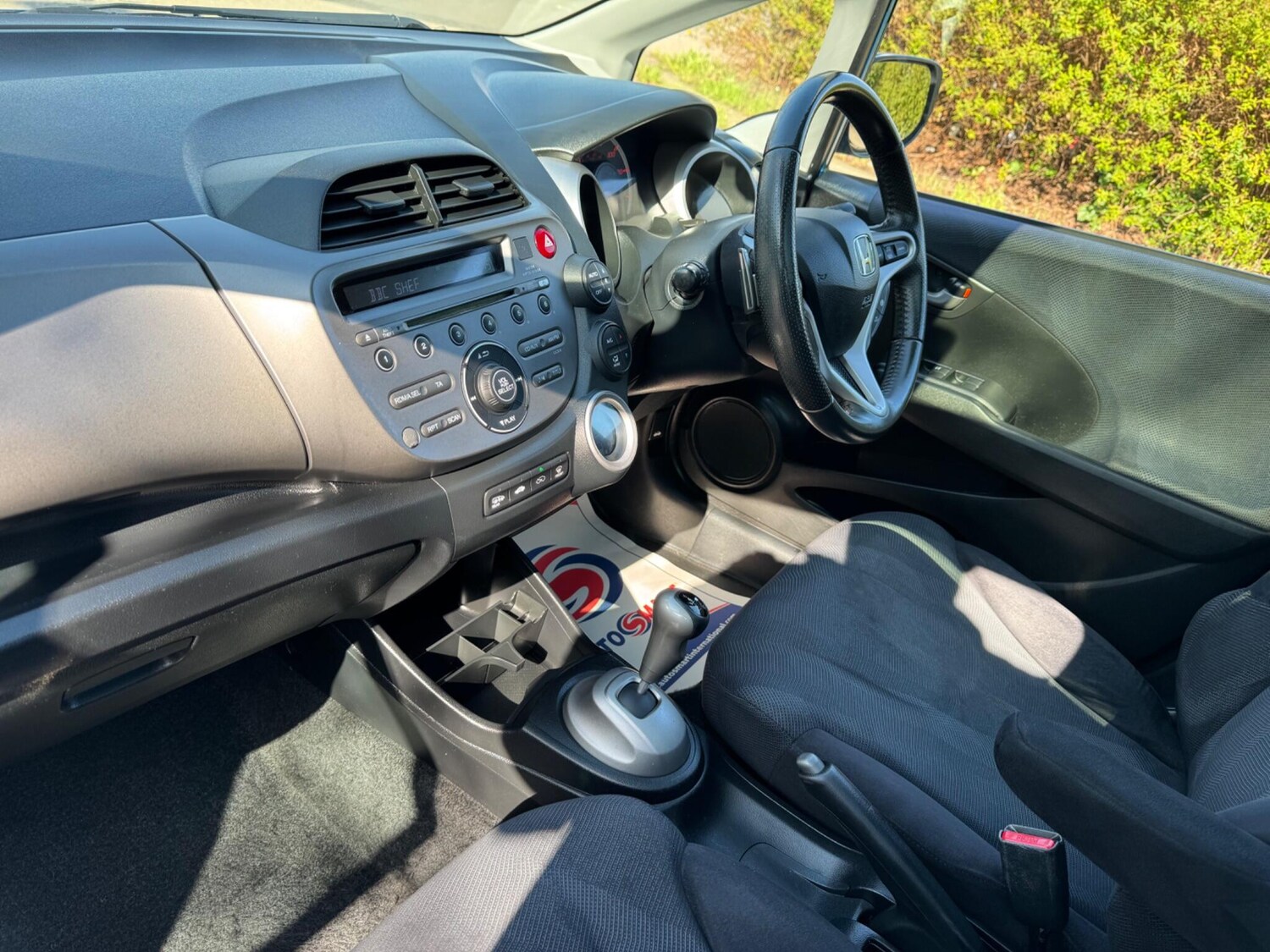 Used Honda Jazz 2010 for sale - 77940185: Photo 14