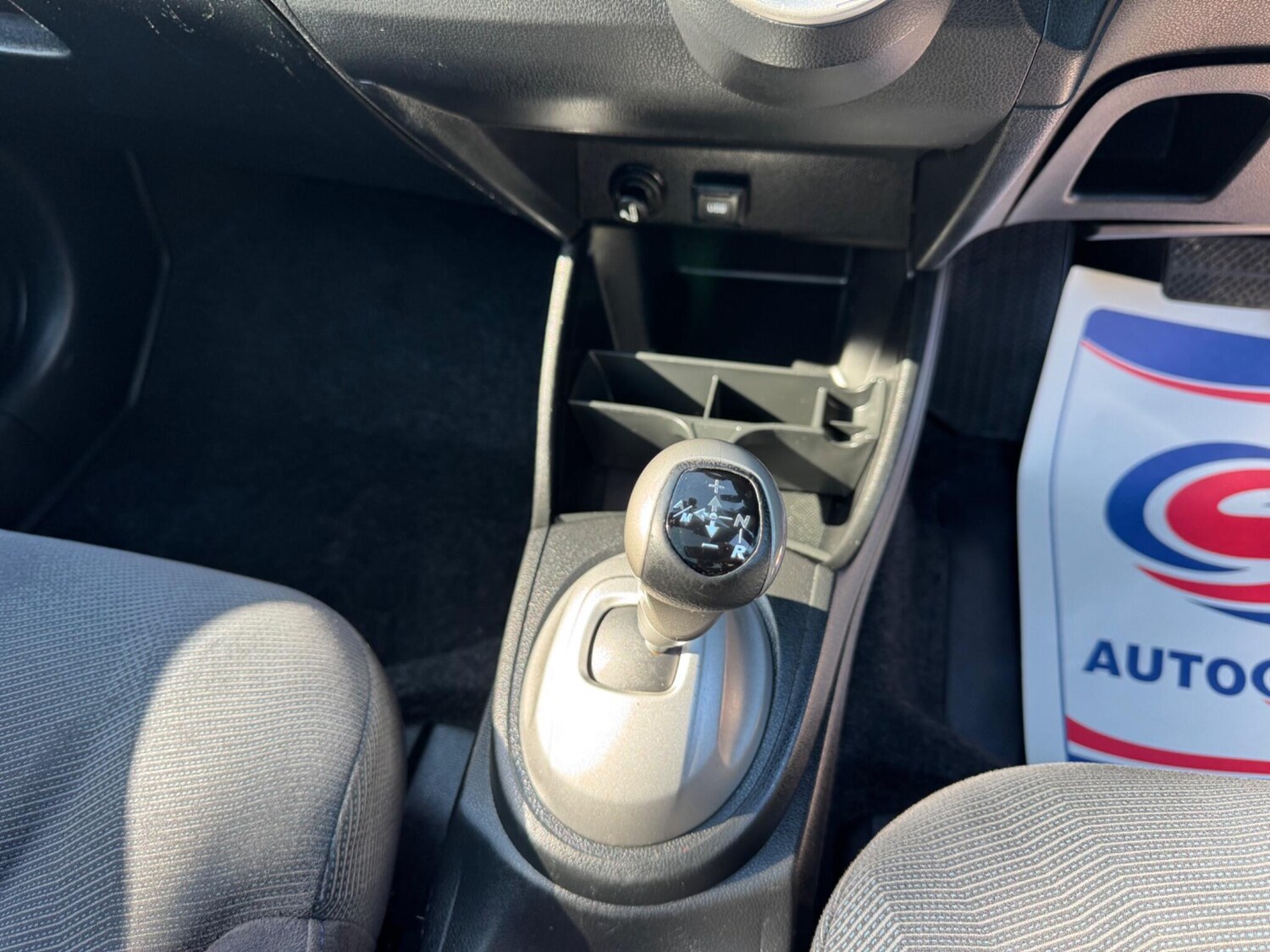 Used Honda Jazz 2010 for sale - 77940185: Photo 21