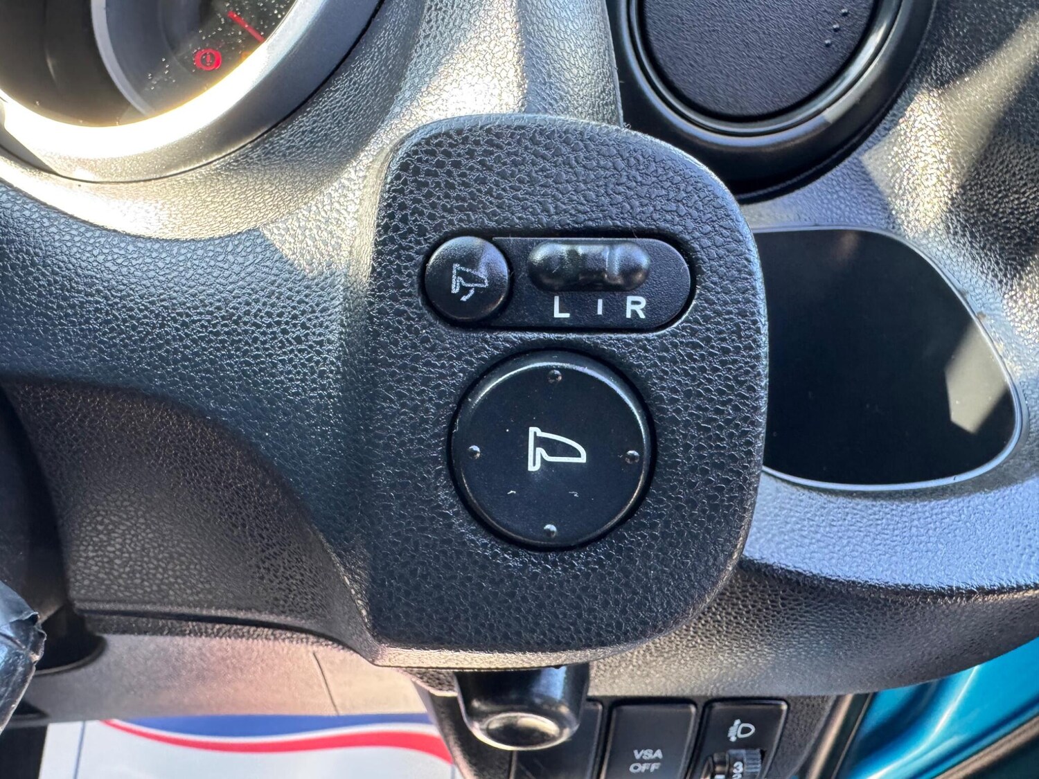 Used Honda Jazz 2010 for sale - 77940185: Photo 24