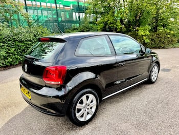 Used Volkswagen Polo 2010 for sale - 79726263: Photo