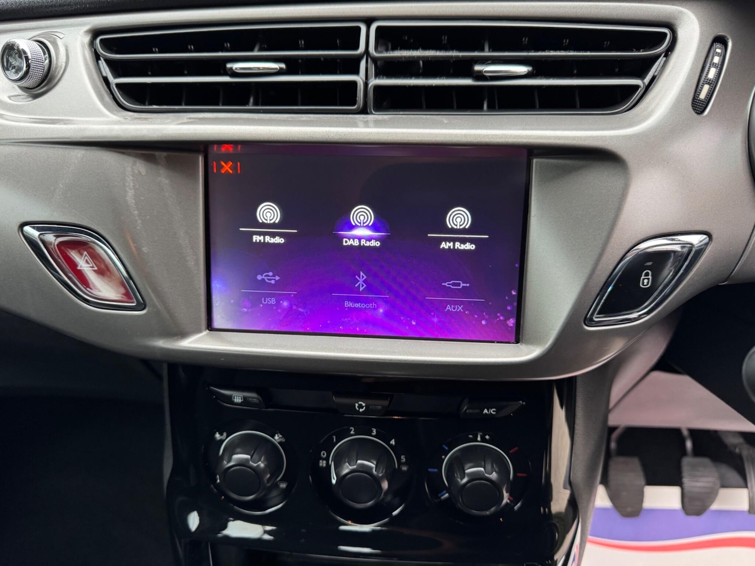 Used DS Automobiles DS 3 2017 for sale - 76284355: Photo 18