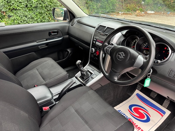 Used Suzuki Grand Vitara 2012 for sale - 76307486: Photo 10
