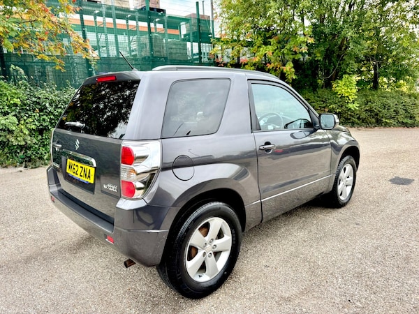Used Suzuki Grand Vitara 2012 for sale - 76307486: Photo 4
