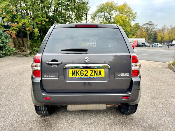 Used Suzuki Grand Vitara 2012 for sale - 76307486: Photo 6