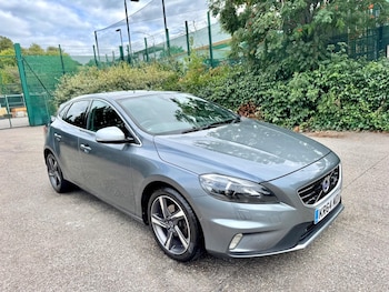 Used Volvo V40 2014 for sale - 75647184: Photo