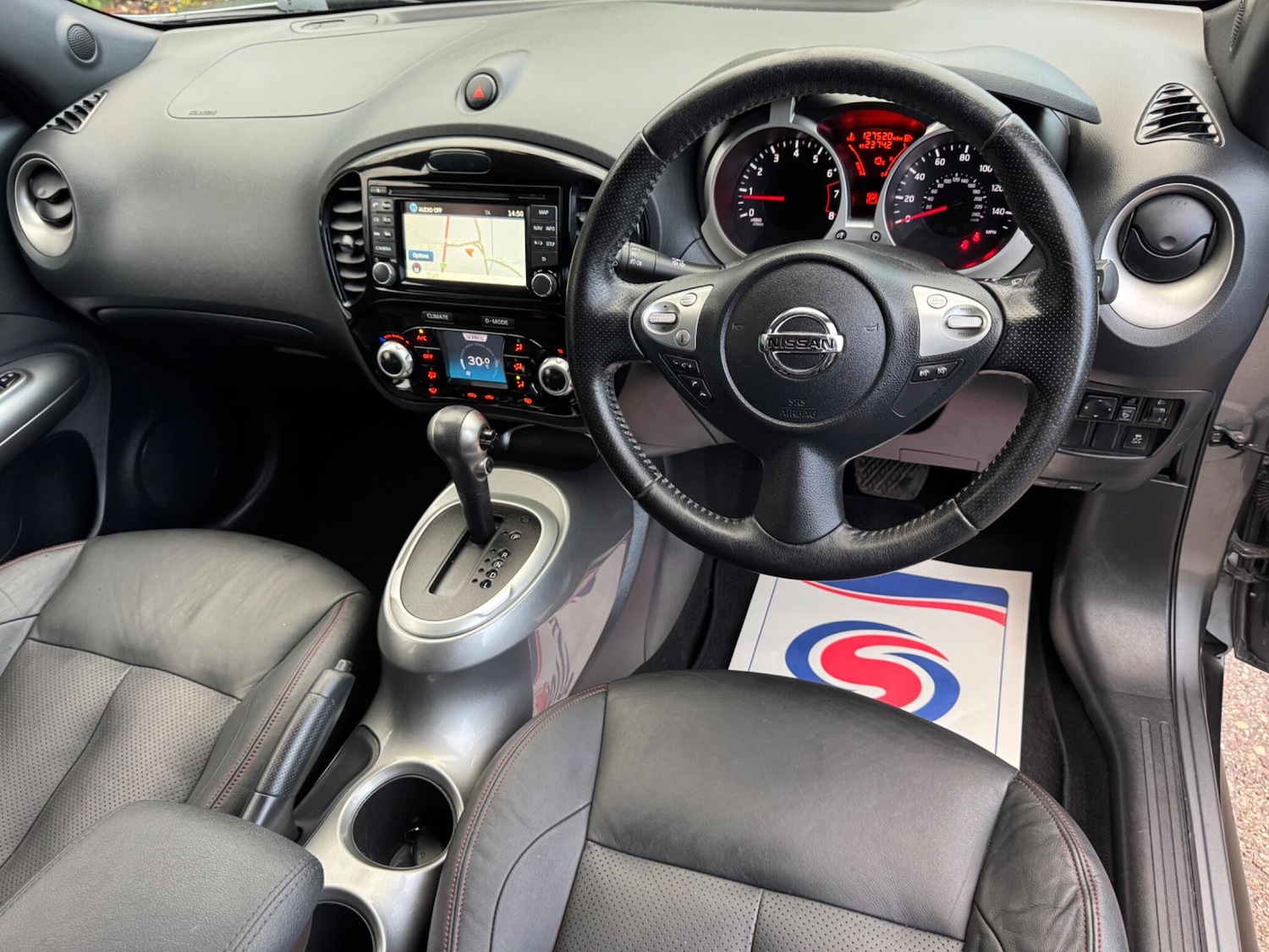 Used Nissan Juke 2014 for sale - 76850033: Photo 17