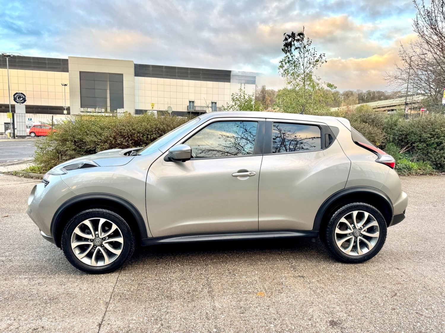 Used Nissan Juke for sale - 76700697: Photo 9