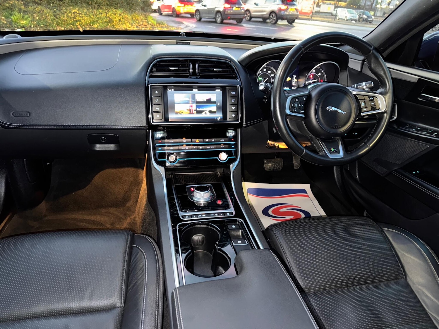 Used Jaguar XE 2015 for sale - 76926583: Photo 16