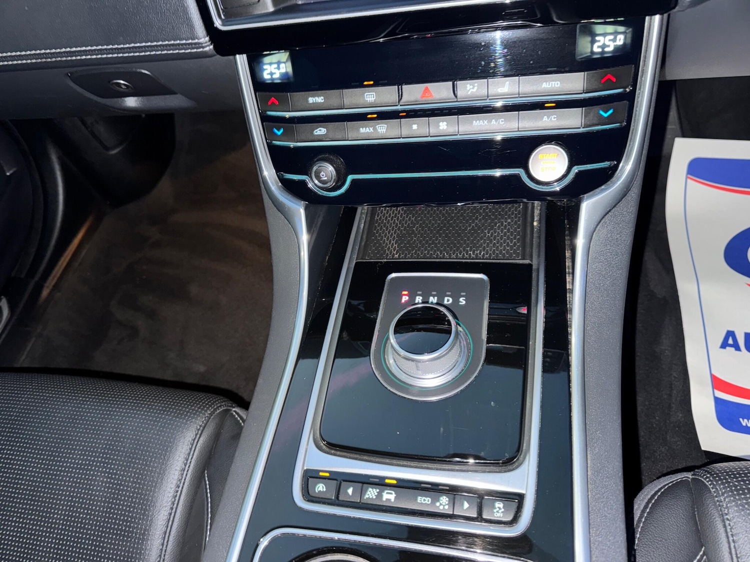 Used Jaguar XE 2015 for sale - 76926583: Photo 18