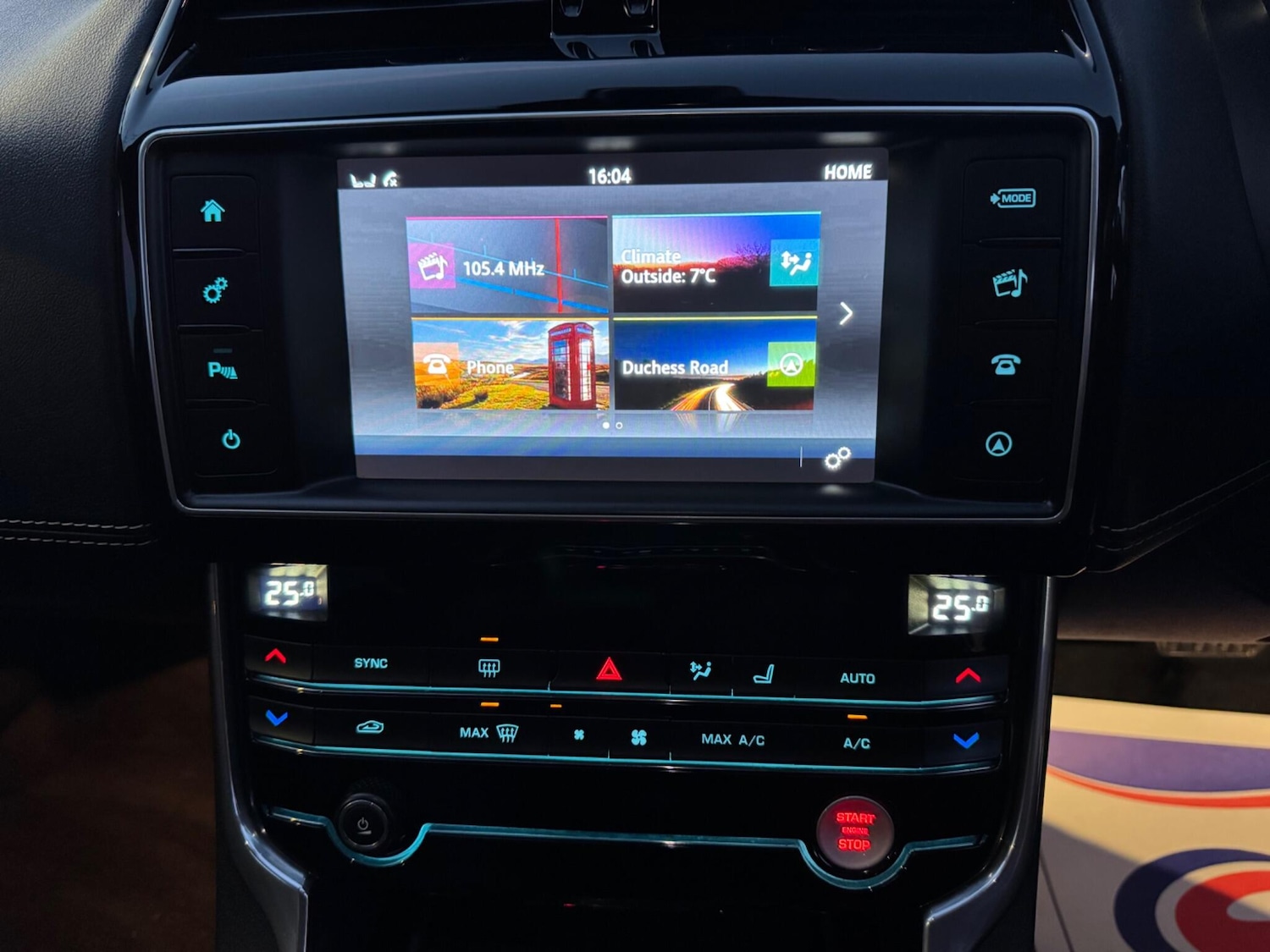 Used Jaguar XE 2015 for sale - 76926583: Photo 21