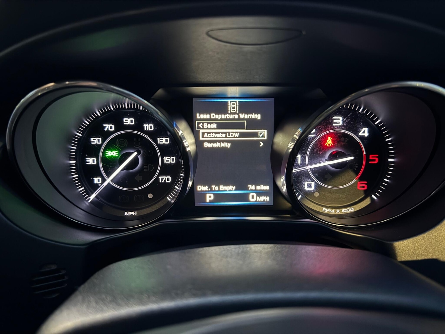 Used Jaguar XE 2015 for sale - 76926583: Photo 29