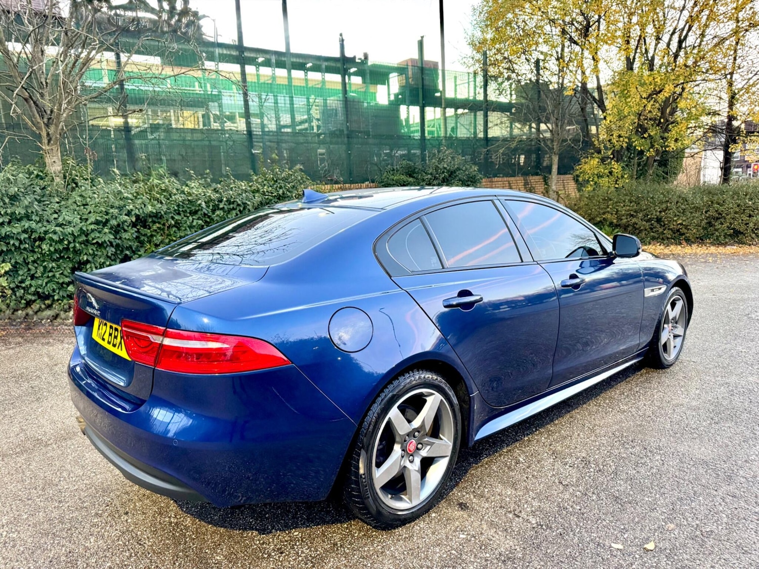 Used Jaguar XE 2015 for sale - 76926583: Photo 4