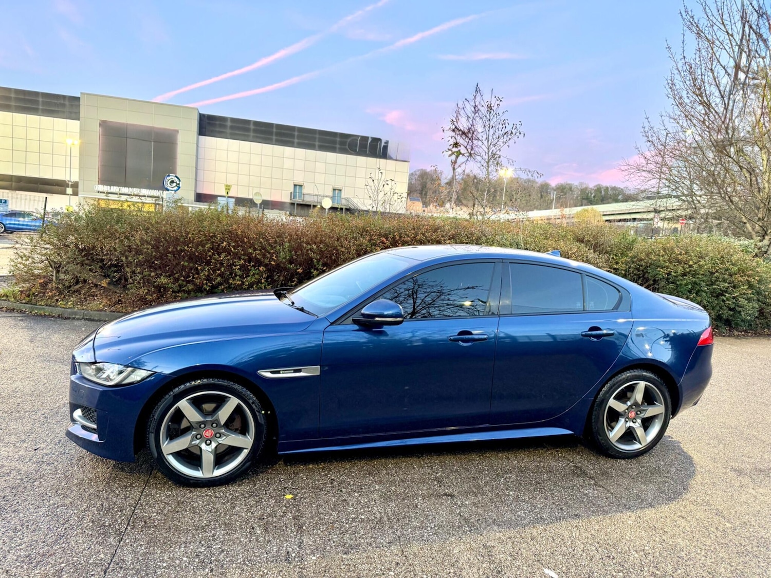 Used Jaguar XE 2015 for sale - 76926583: Photo 9