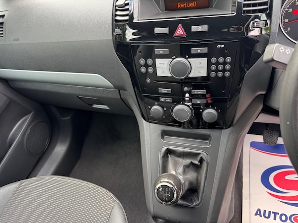 Used Vauxhall Zafira 2010 for sale - 75268729: Photo 15
