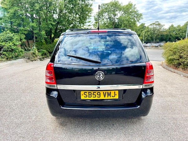 Used Vauxhall Zafira 2010 for sale - 75268729: Photo 6
