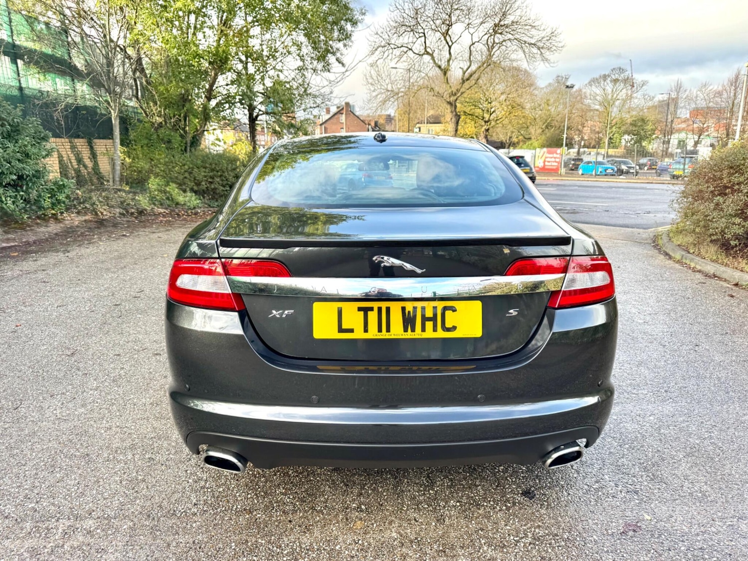 Used Jaguar XF 2011 for sale - 76633352: Photo 6