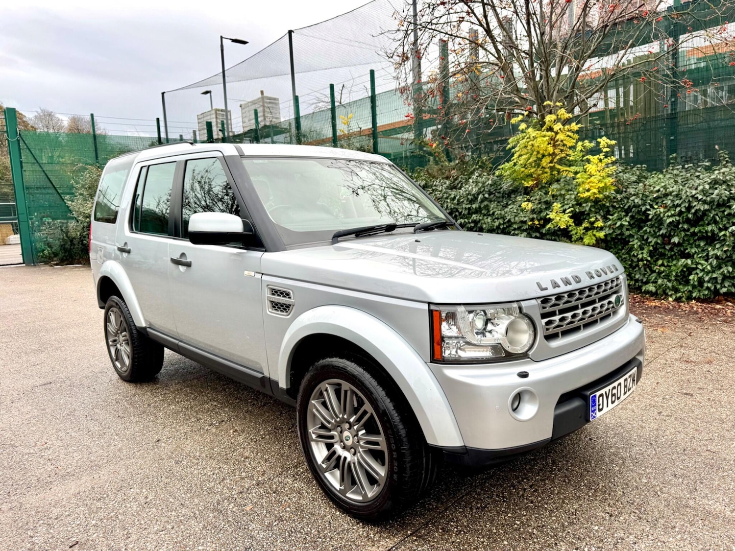 Used Land Rover Discovery 2010 for sale - 76538175: Photo 1