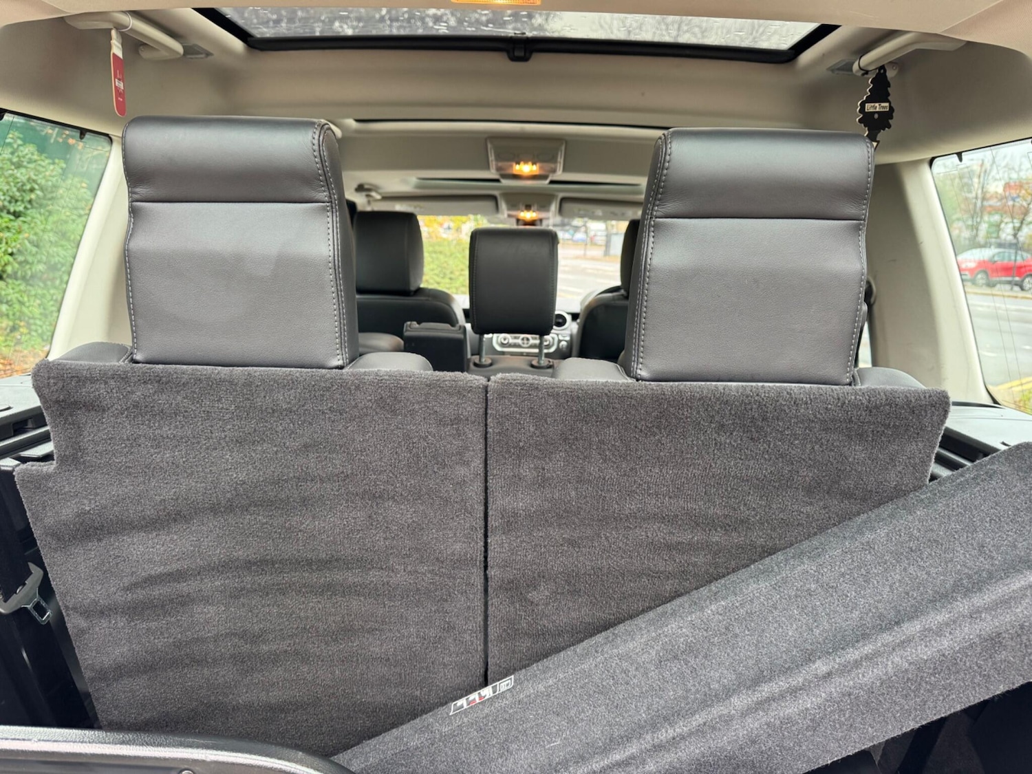 Used Land Rover Discovery 2010 for sale - 76538175: Photo 32