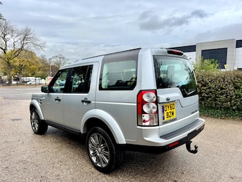 Used Land Rover Discovery 2010 for sale - 76538175: Photo