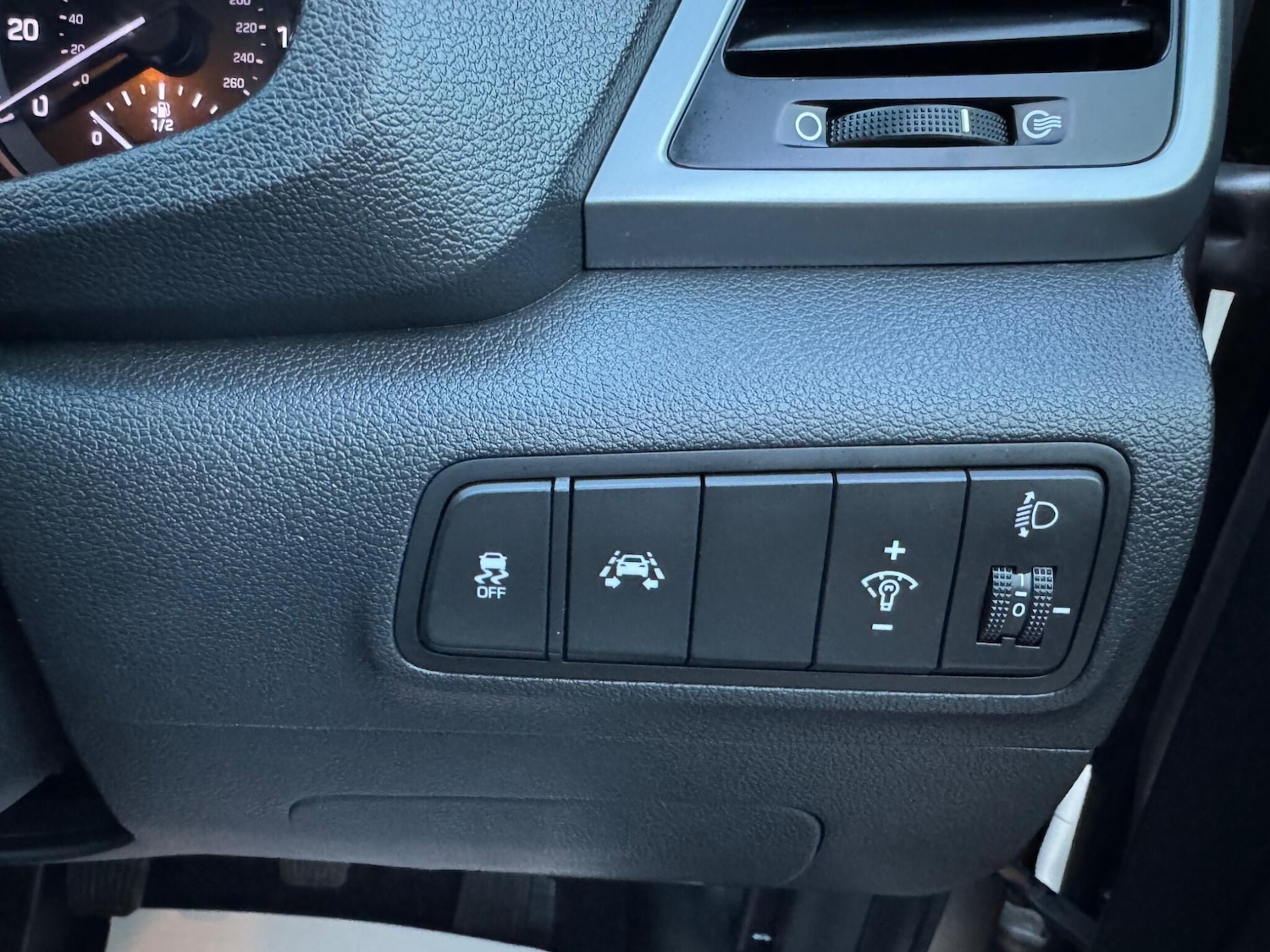 Used Hyundai TUCSON for sale - 77853725: Photo 18