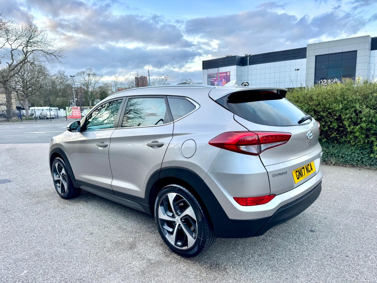 Used Hyundai TUCSON for sale - 77853725: Photo 3