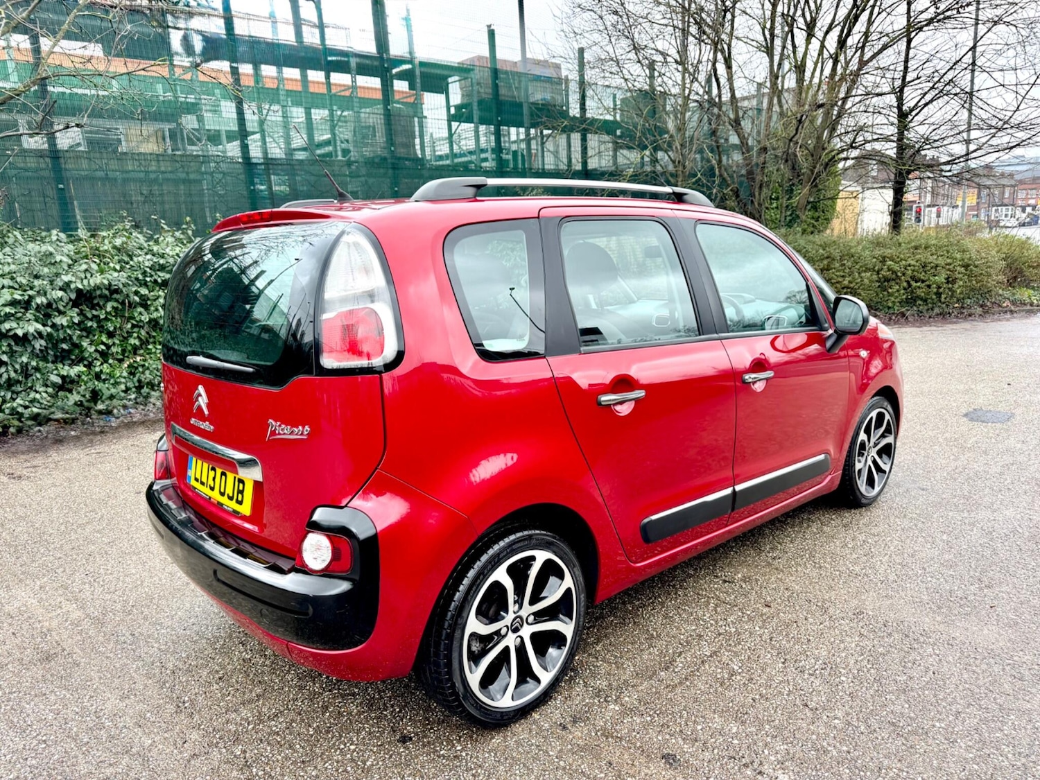 Used Citroen C3 Picasso 2013 for sale - 77411311: Photo 4