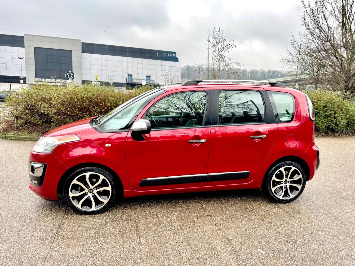 Used Citroen C3 Picasso 2013 for sale - 77411311: Photo 9