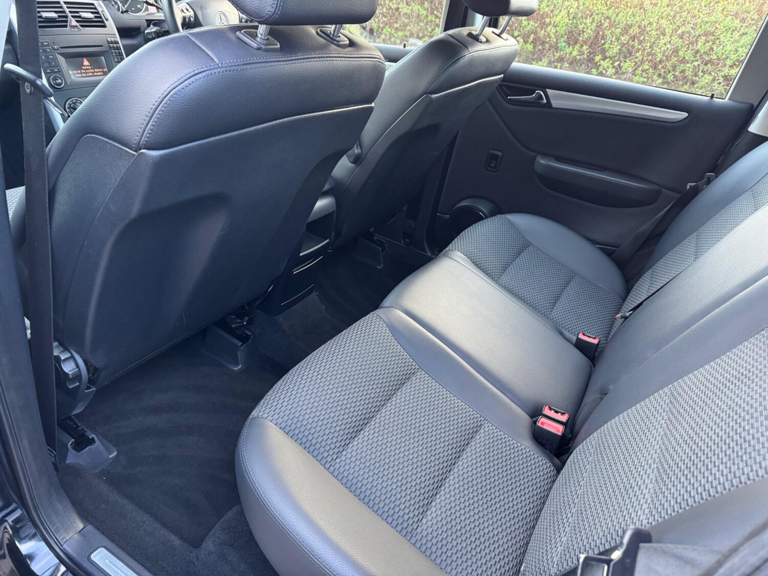 Used Mercedes-Benz A-Class 2012 for sale - 77575261: Photo 15