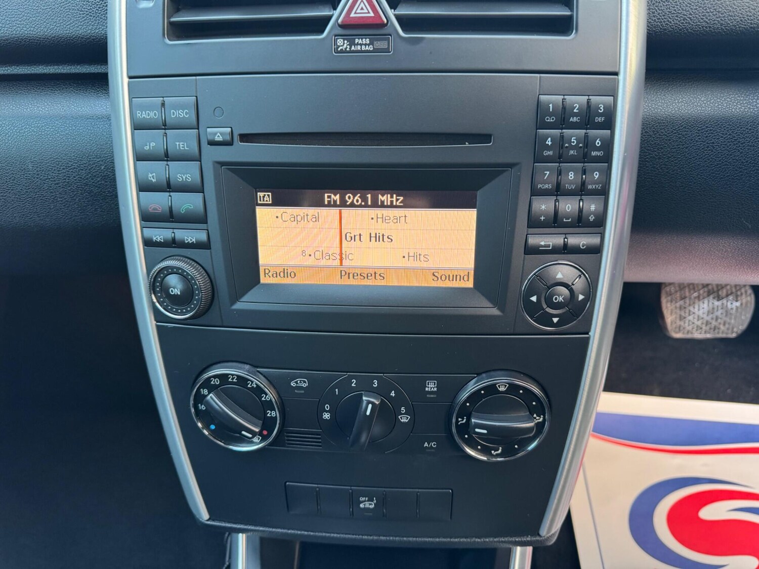 Used Mercedes-Benz A-Class 2012 for sale - 77575261: Photo 18