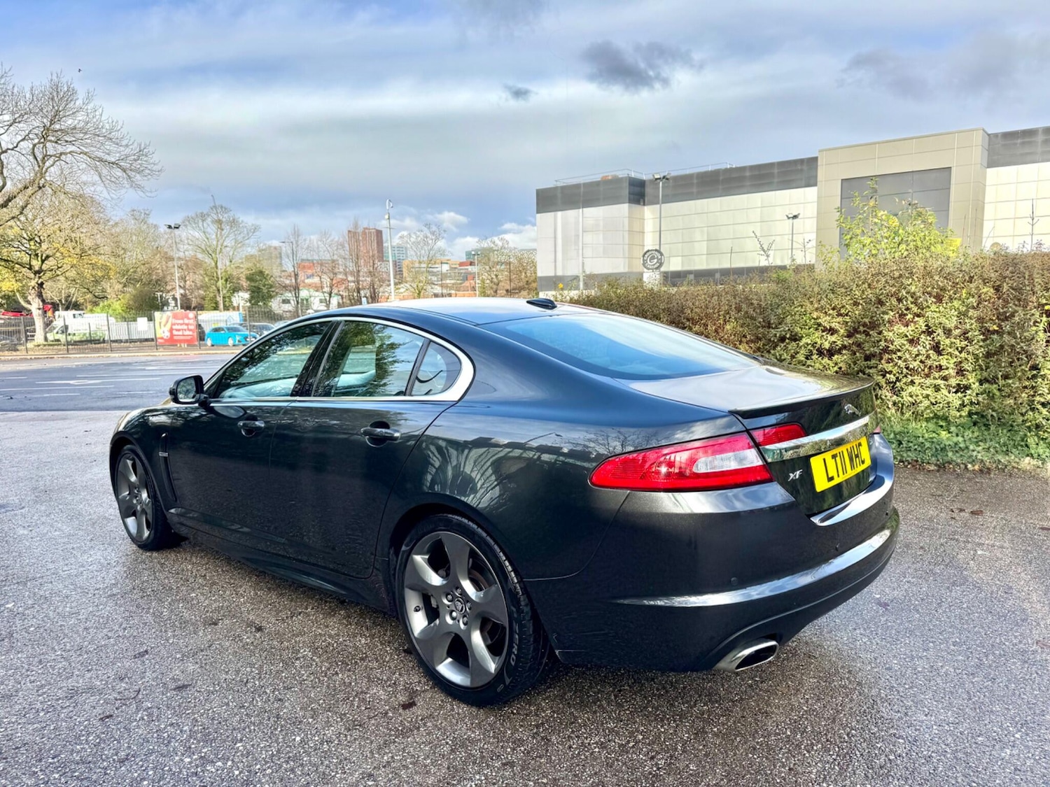 Used Jaguar XF 2011 for sale - 76964991: Photo 3