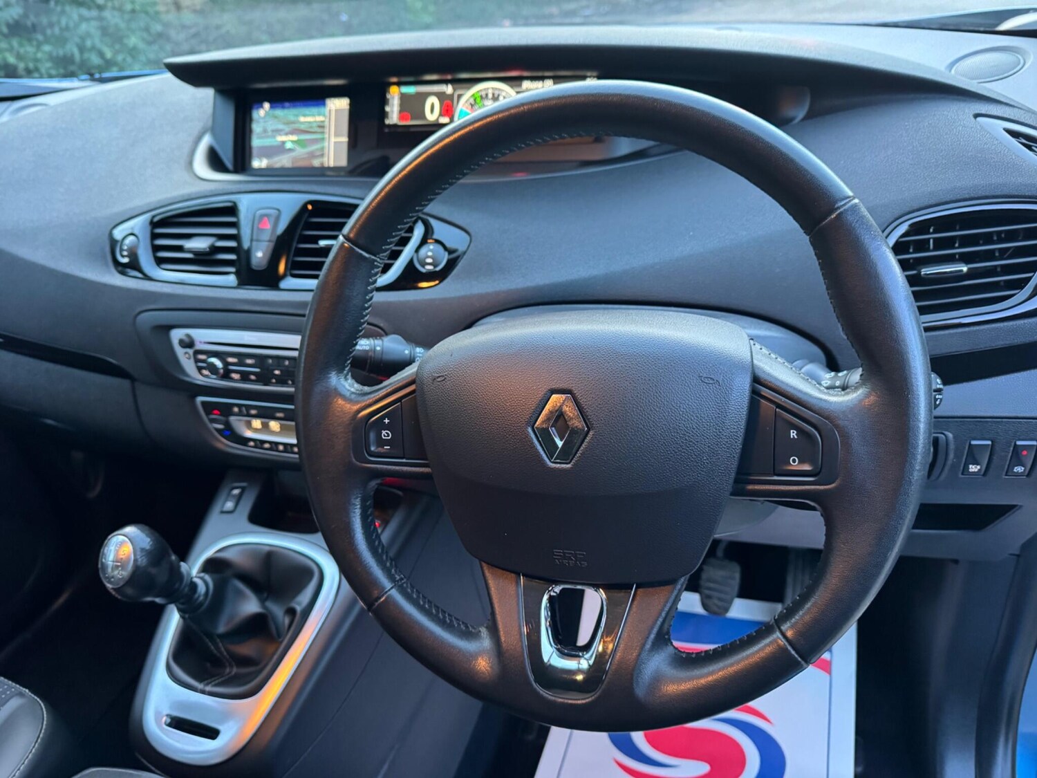 Used Renault Grand Scenic 2015 for sale - 77585593: Photo 19