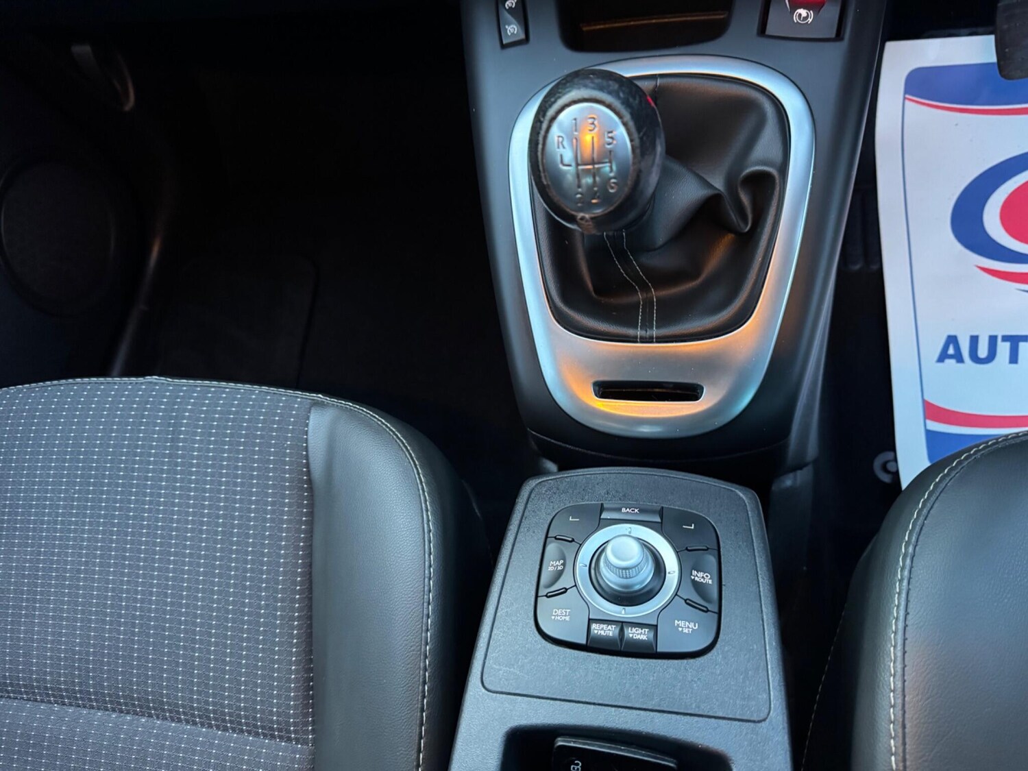 Used Renault Grand Scenic 2015 for sale - 77585593: Photo 25