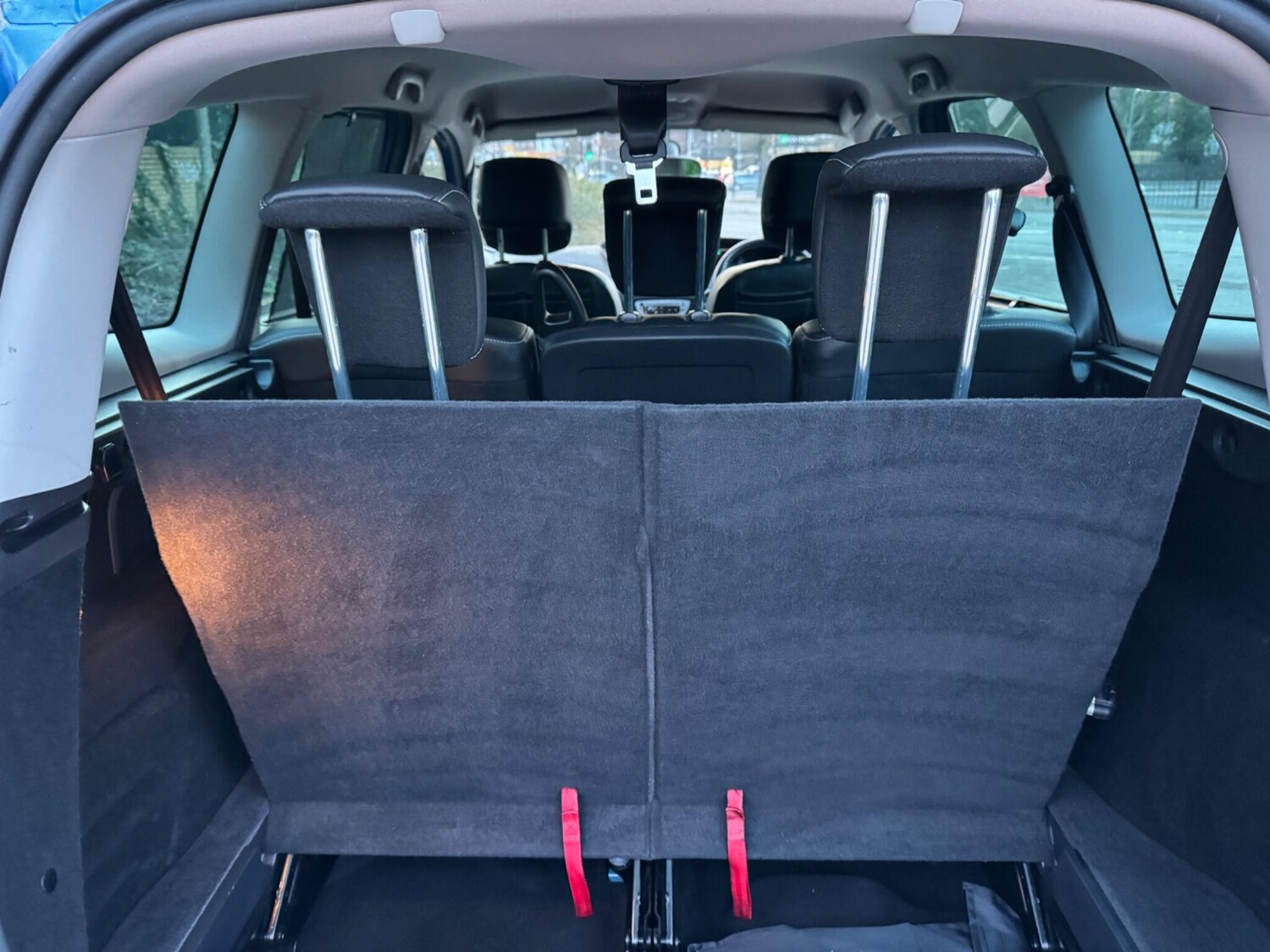 Used Renault Grand Scenic 2015 for sale - 77585593: Photo 27