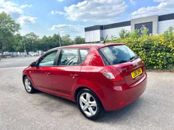 Used Kia Ceed 2011 for sale - 74935326: Photo