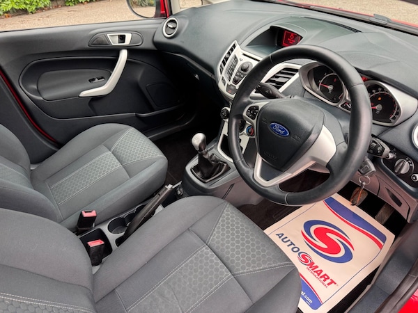 Used Ford Fiesta 2011 for sale - 75350569: Photo 10