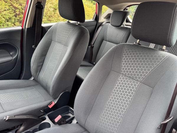 Used Ford Fiesta 2011 for sale - 75350569: Photo 15