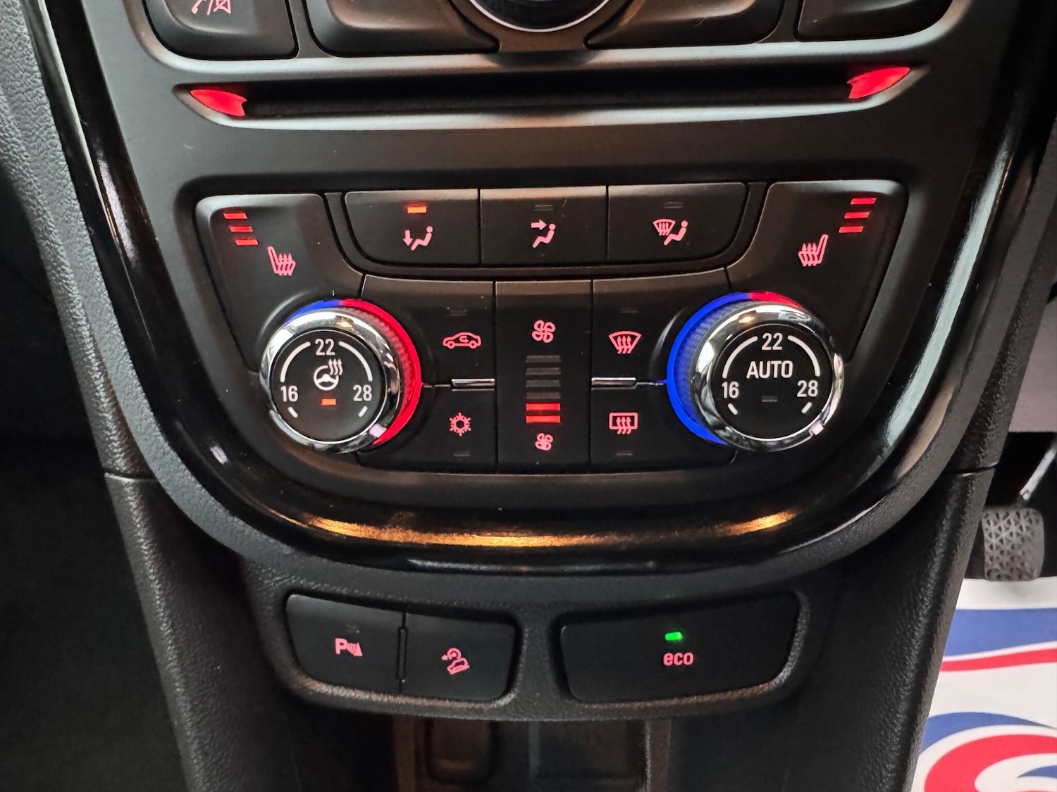 Used Vauxhall Mokka 2014 for sale - 77331934: Photo 20