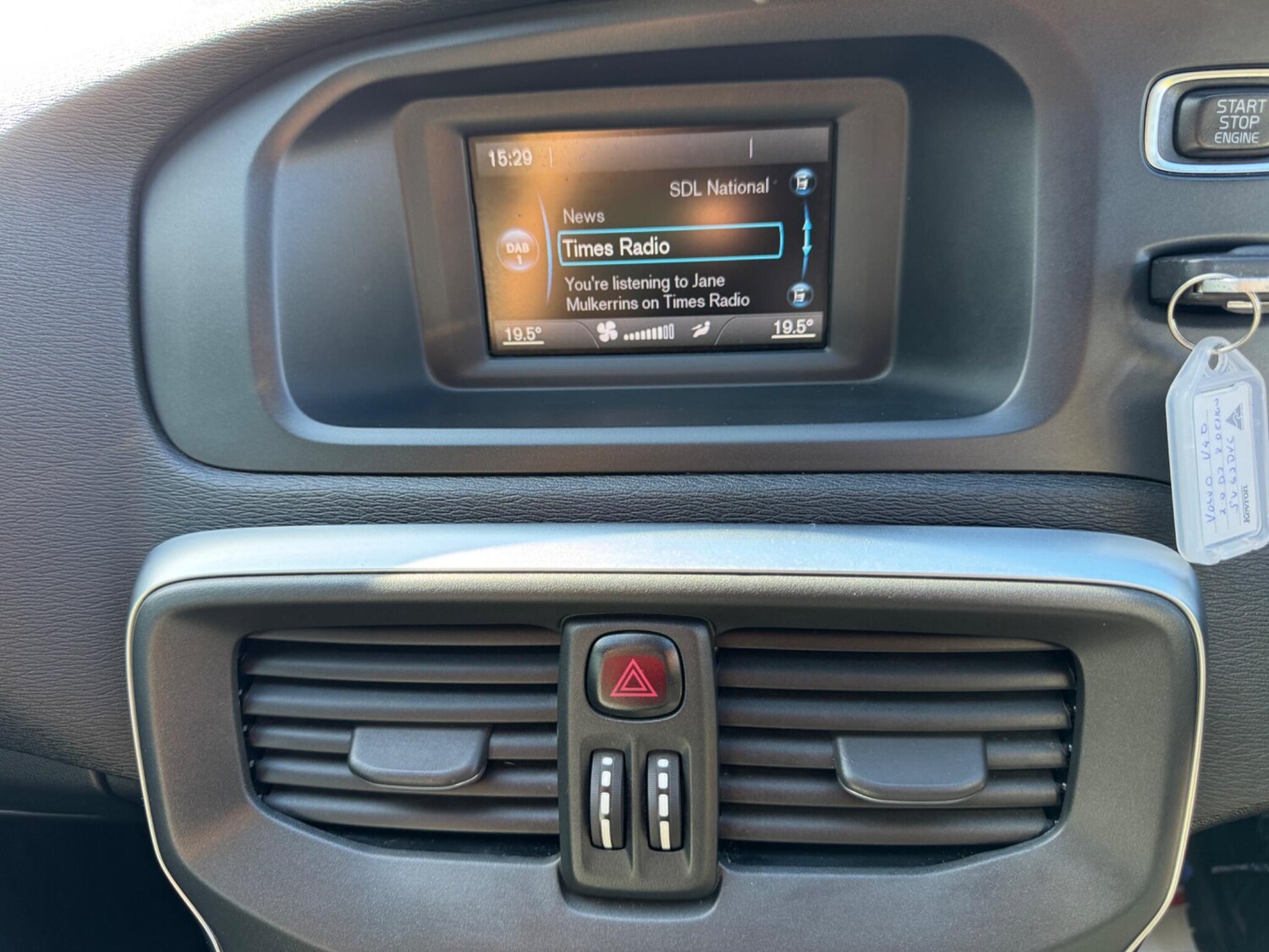 Used Volvo V40 for sale - 78214875: Photo 19