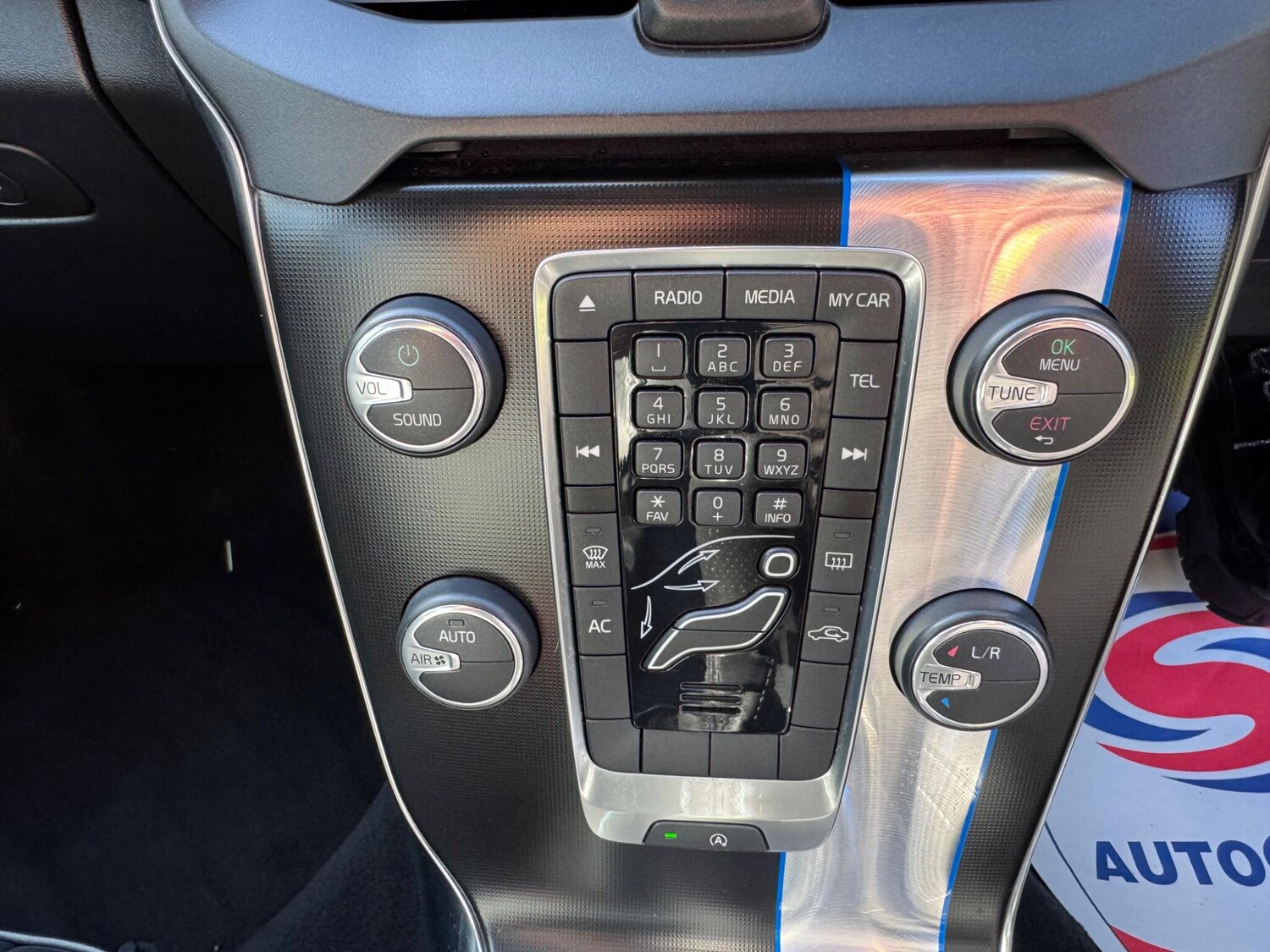 Used Volvo V40 for sale - 78214875: Photo 20