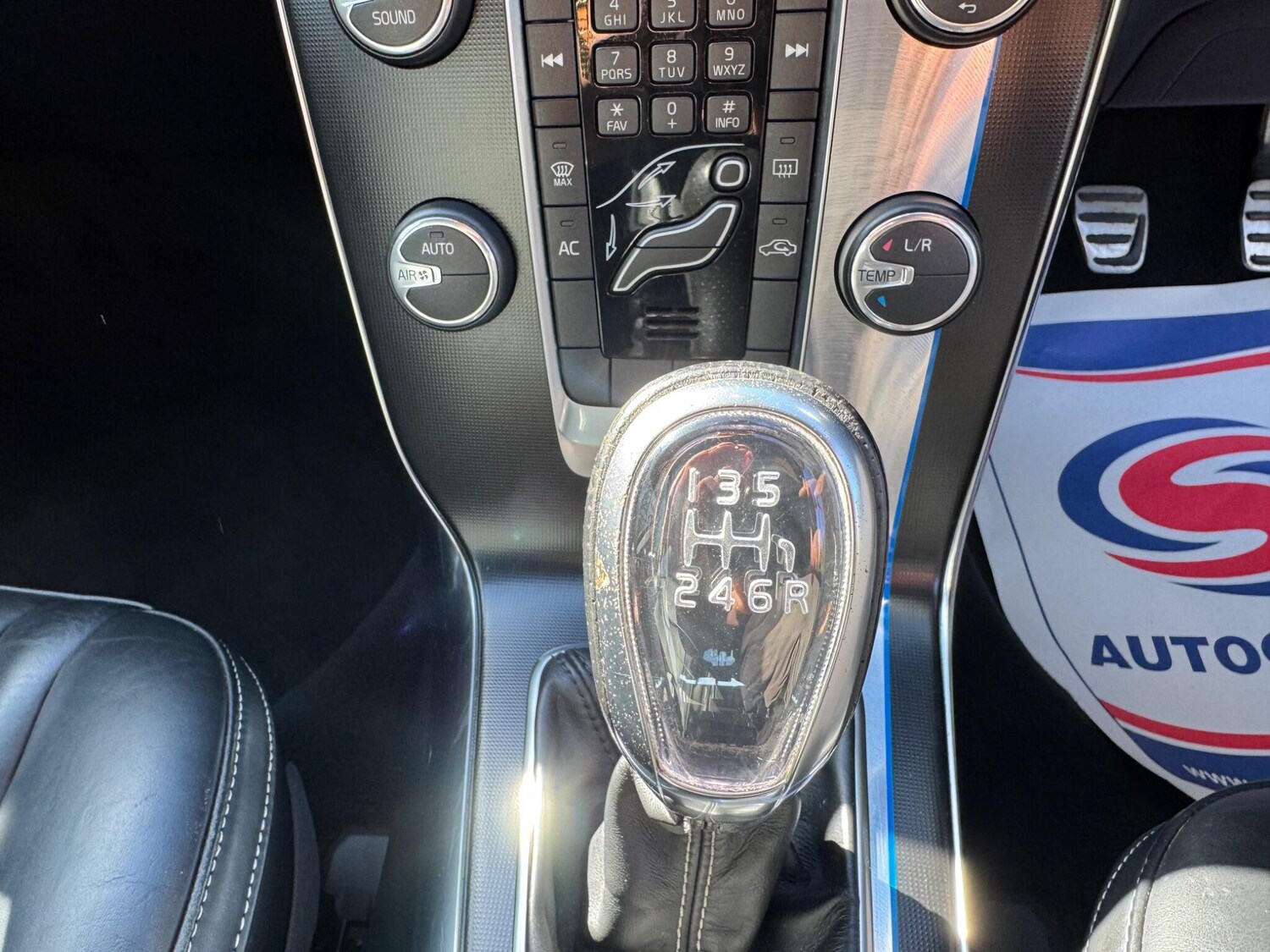 Used Volvo V40 for sale - 78214875: Photo 21