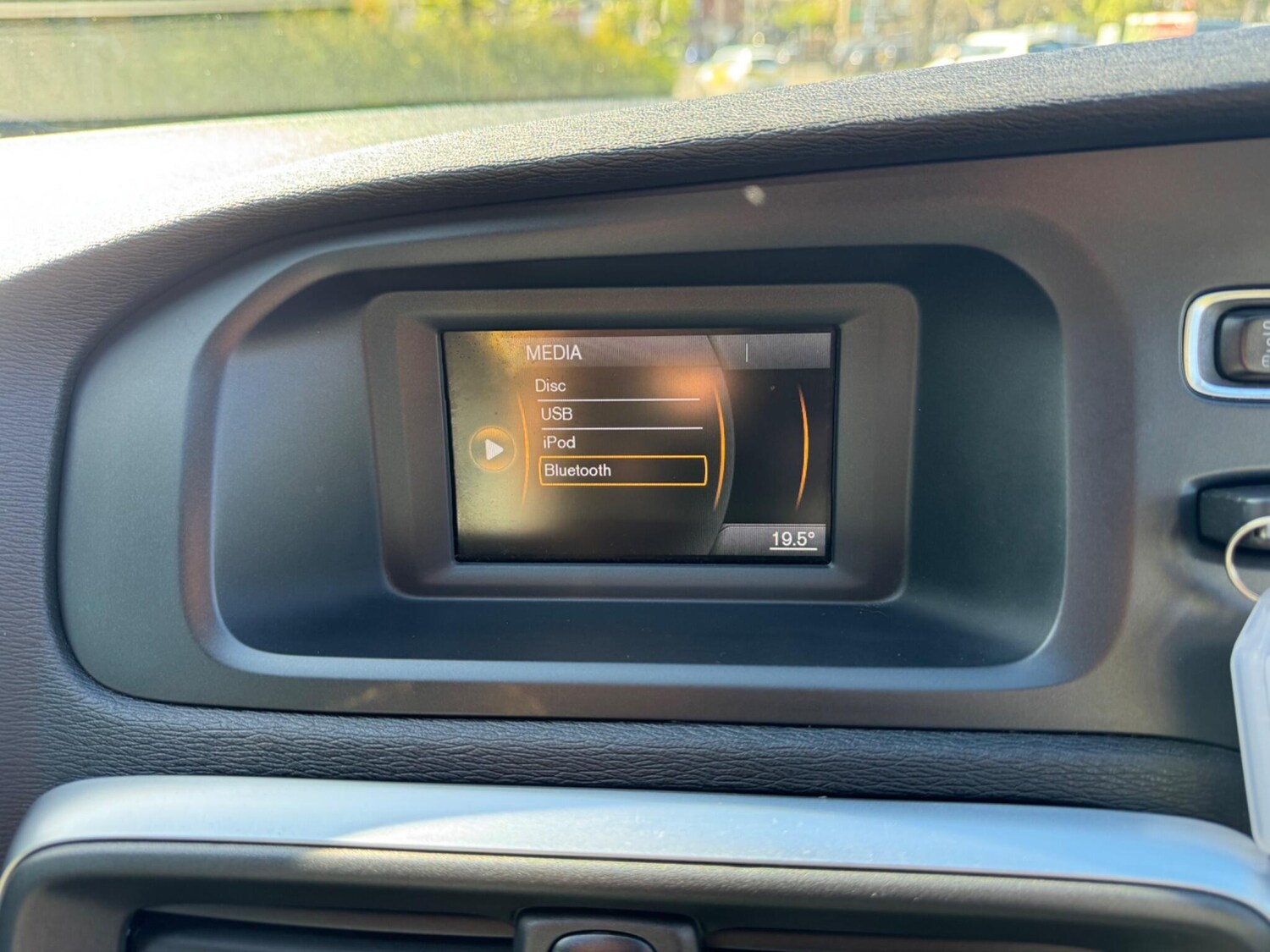 Used Volvo V40 for sale - 78214875: Photo 23