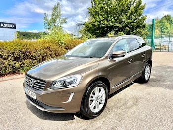 Used Volvo XC60 2015 for sale - 79464128: Photo