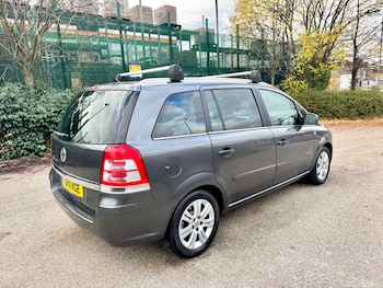 Used Vauxhall Zafira 2011 for sale - 77049900: Photo