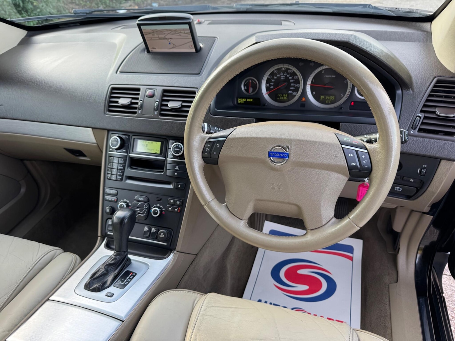 Used Volvo XC90 2011 for sale - 77559862: Photo 18