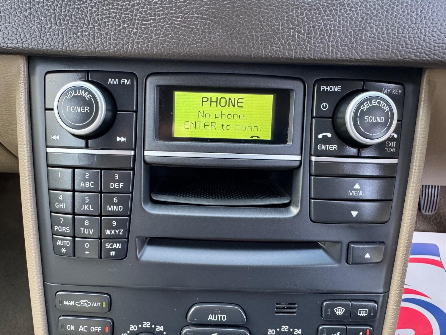 Used Volvo XC90 2011 for sale - 77559862: Photo 25