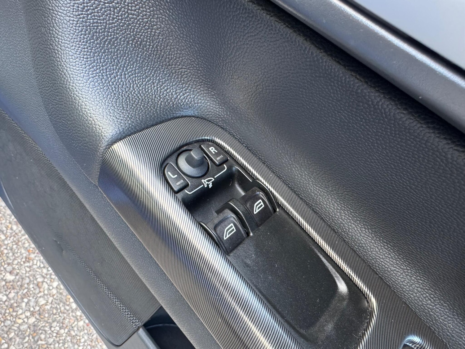 Used Volvo C30 2009 for sale - 77314911: Photo 17