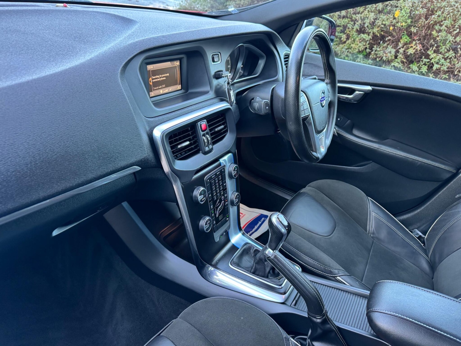 Used Volvo V40 2015 for sale - 76688787: Photo 14