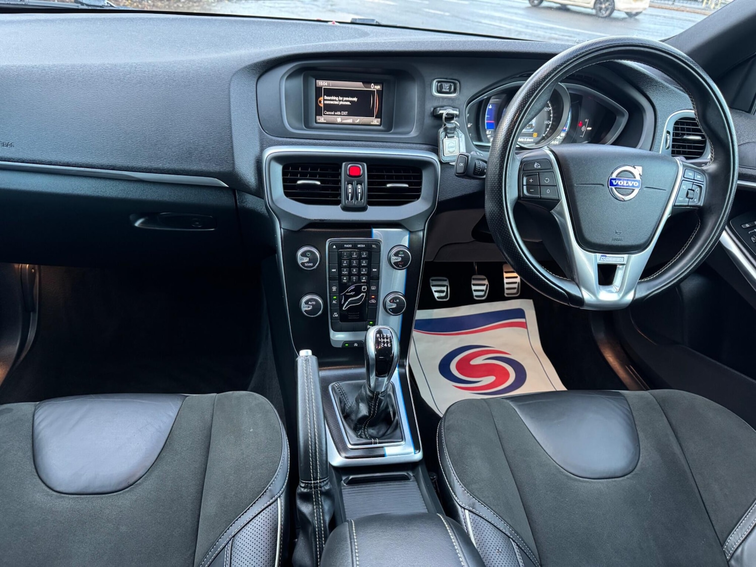 Used Volvo V40 2015 for sale - 76688787: Photo 16