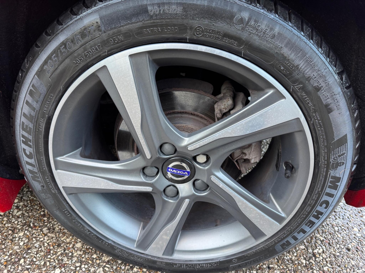 Used Volvo V40 2015 for sale - 76688787: Photo 27