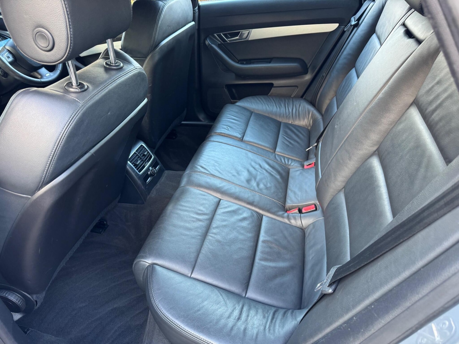 Used Audi A6 2010 for sale - 76898770: Photo 15